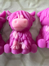 Load image into Gallery viewer, Highland Cow Wax Melts