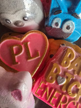 Load image into Gallery viewer, Bath bomb surprise