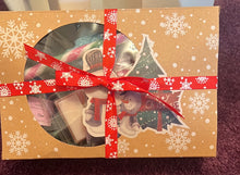 Load image into Gallery viewer, Christmas gift box
