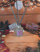 Load image into Gallery viewer, Christmas Reed Diffuser
